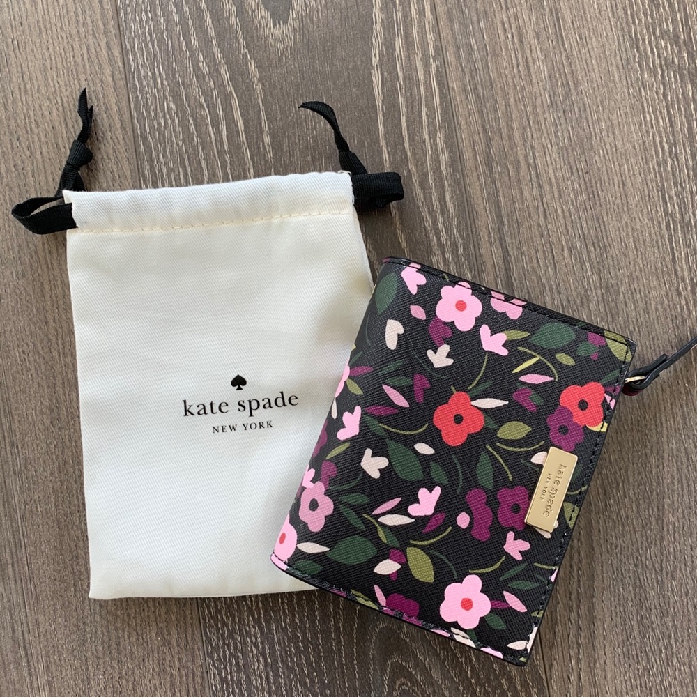 Kate Spade Wallet - Picture 2 of 4